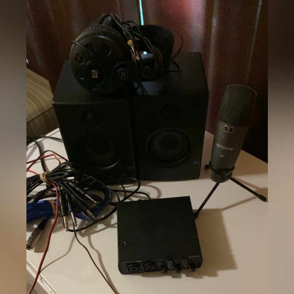 Presonus recording studio bundle